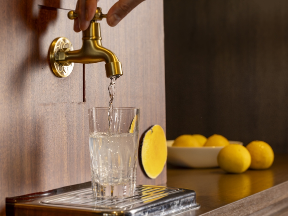 Faucet with yuzu drink